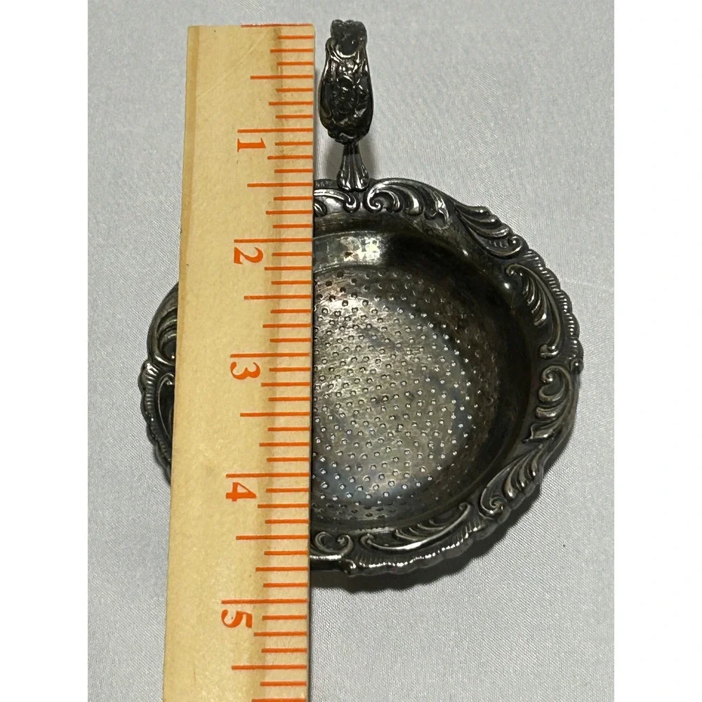 Vintage Van Nelle‎ Silverplate Tea Strainer Ornate Floral Handle Pleet
